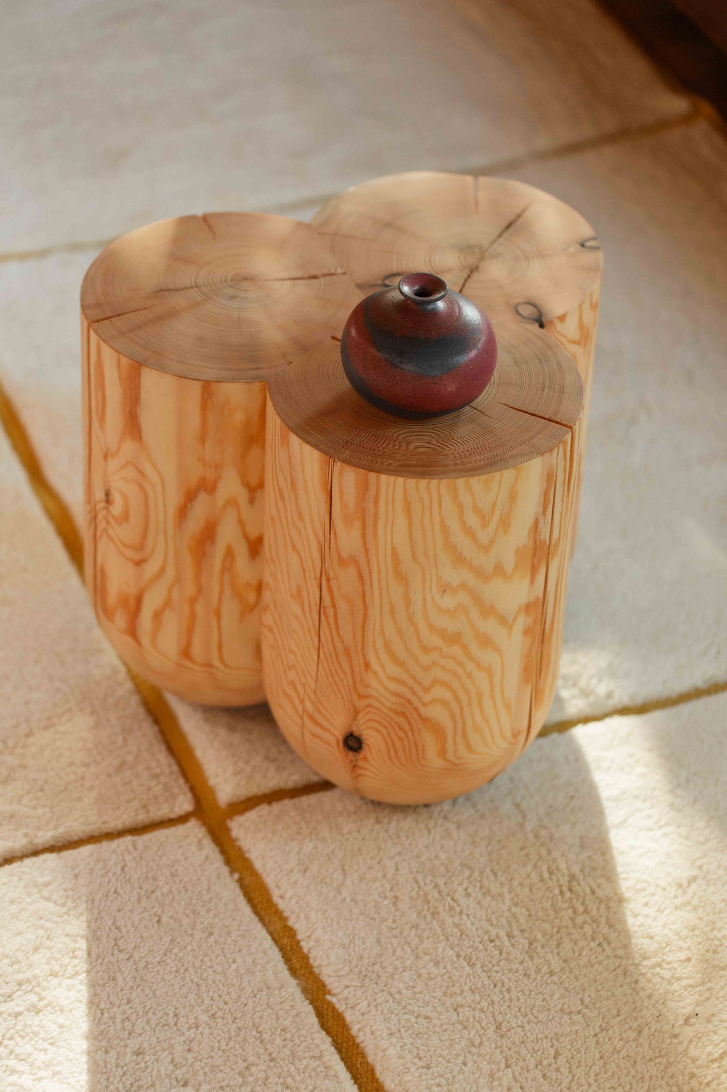 Teo Sidetable